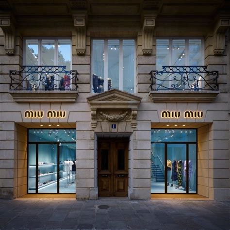 miu miu faubourg paris|miu miou paris.